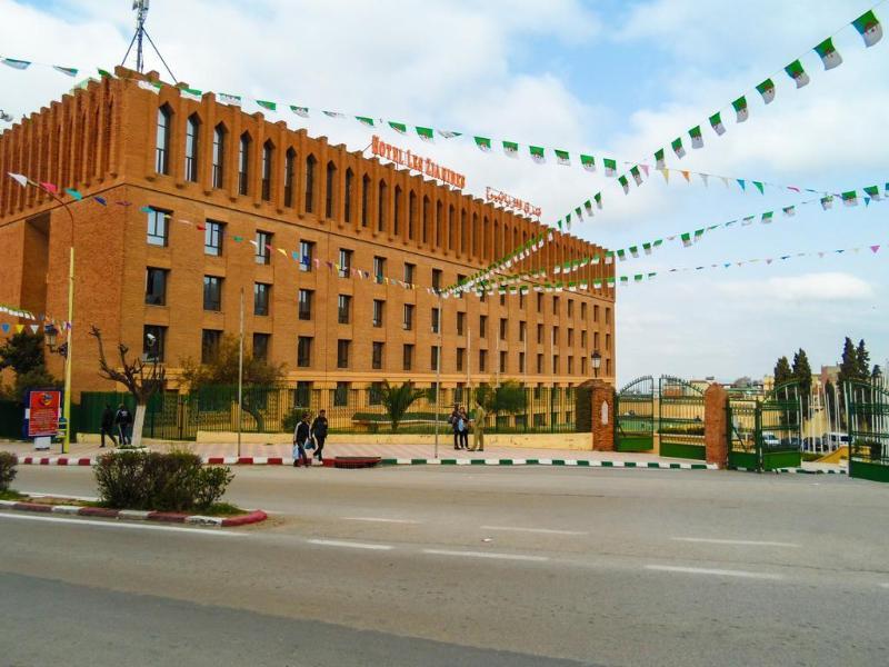 Hotel Les Zianides Tlemcen Eksteriør bilde